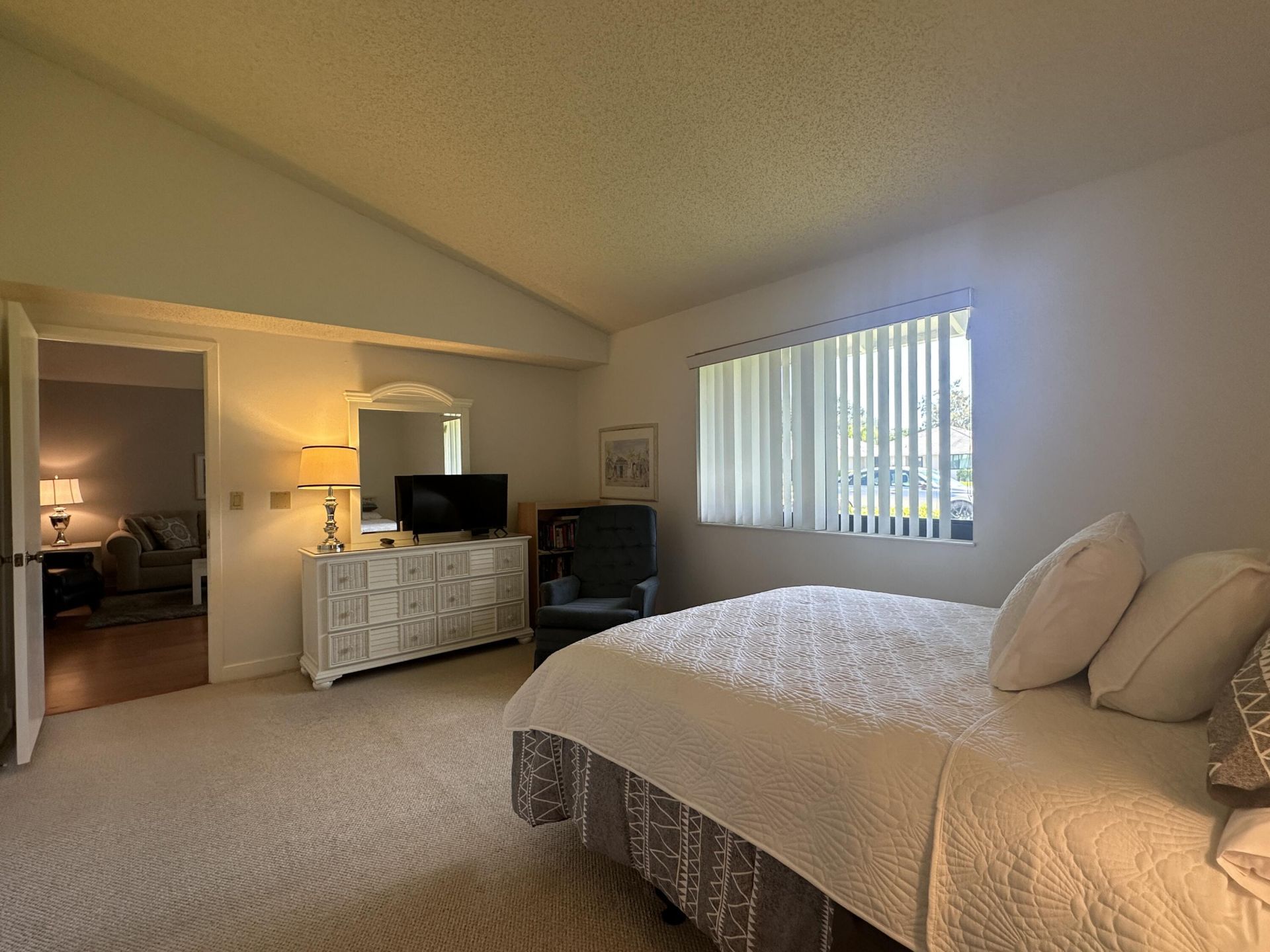 305 Club Drive, Palm Beach Gardens, FL 33418 Photo