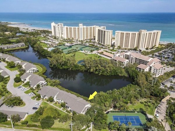 2309 Fairway Drive S, Jupiter, FL 33477