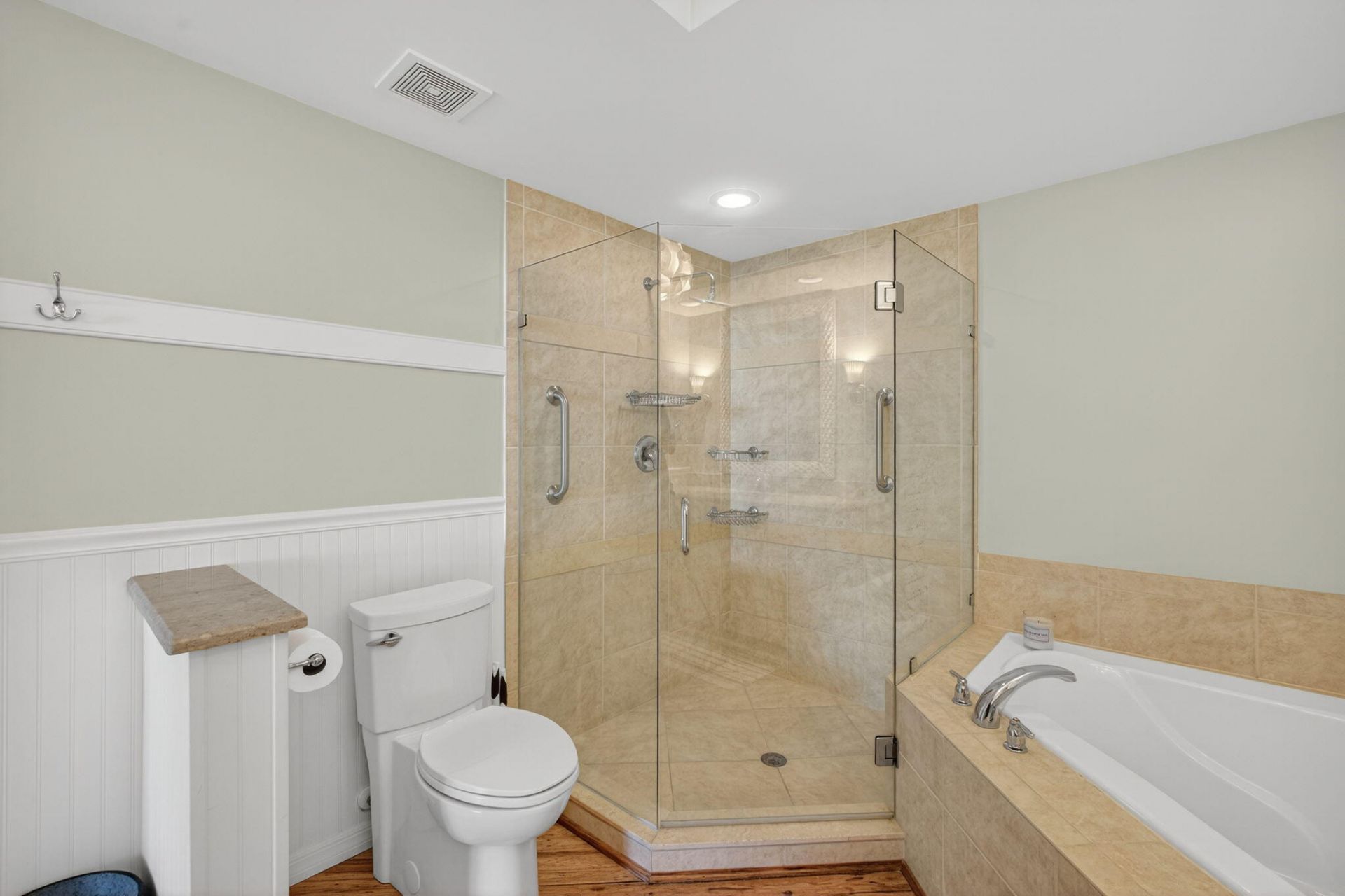 275 NW Flagler Avenue, Unit 204, Stuart, FL 34994 Photo