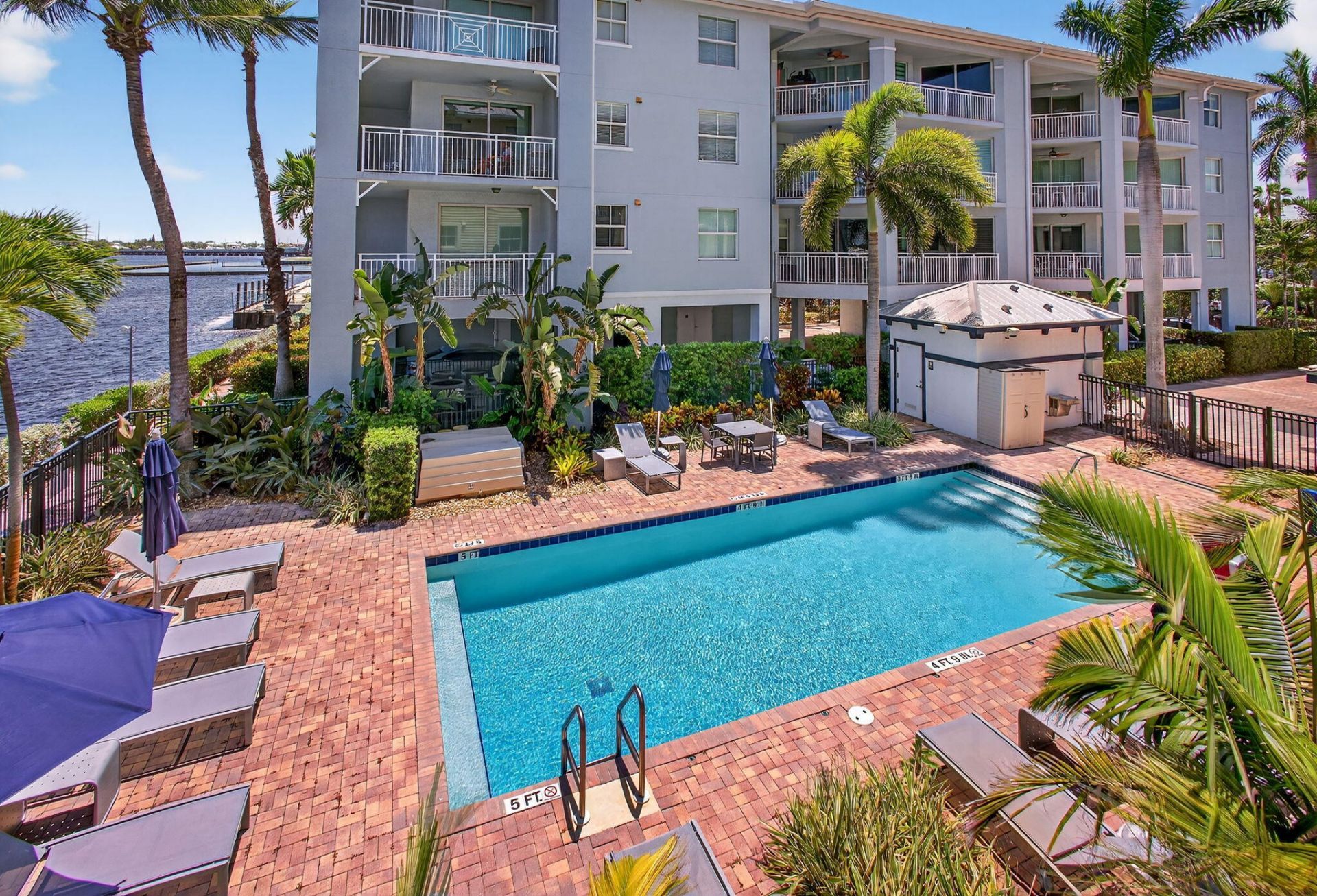 275 NW Flagler Avenue, Unit 204, Stuart, FL 34994 Photo