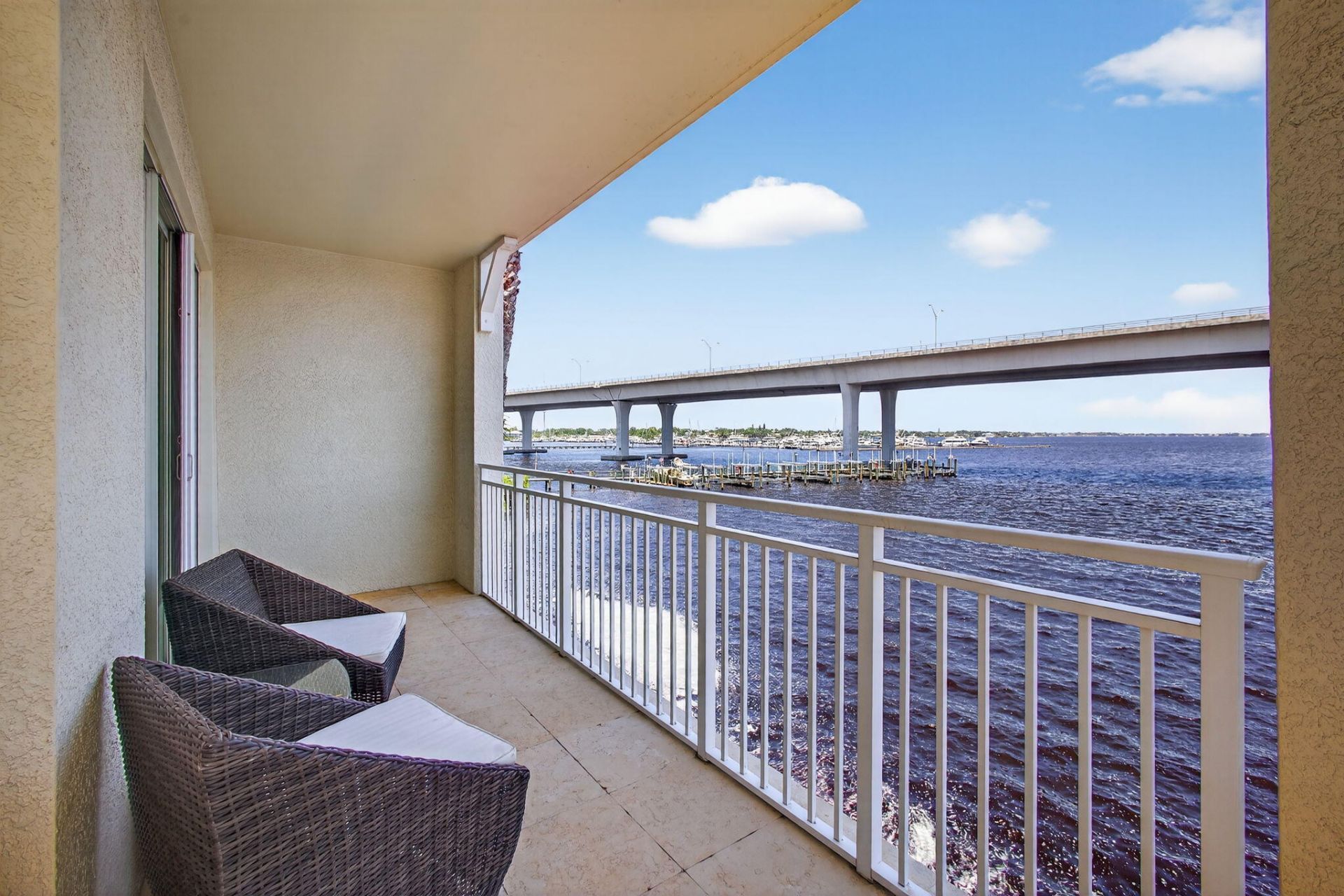 275 NW Flagler Avenue, Unit 204, Stuart, FL 34994 Photo