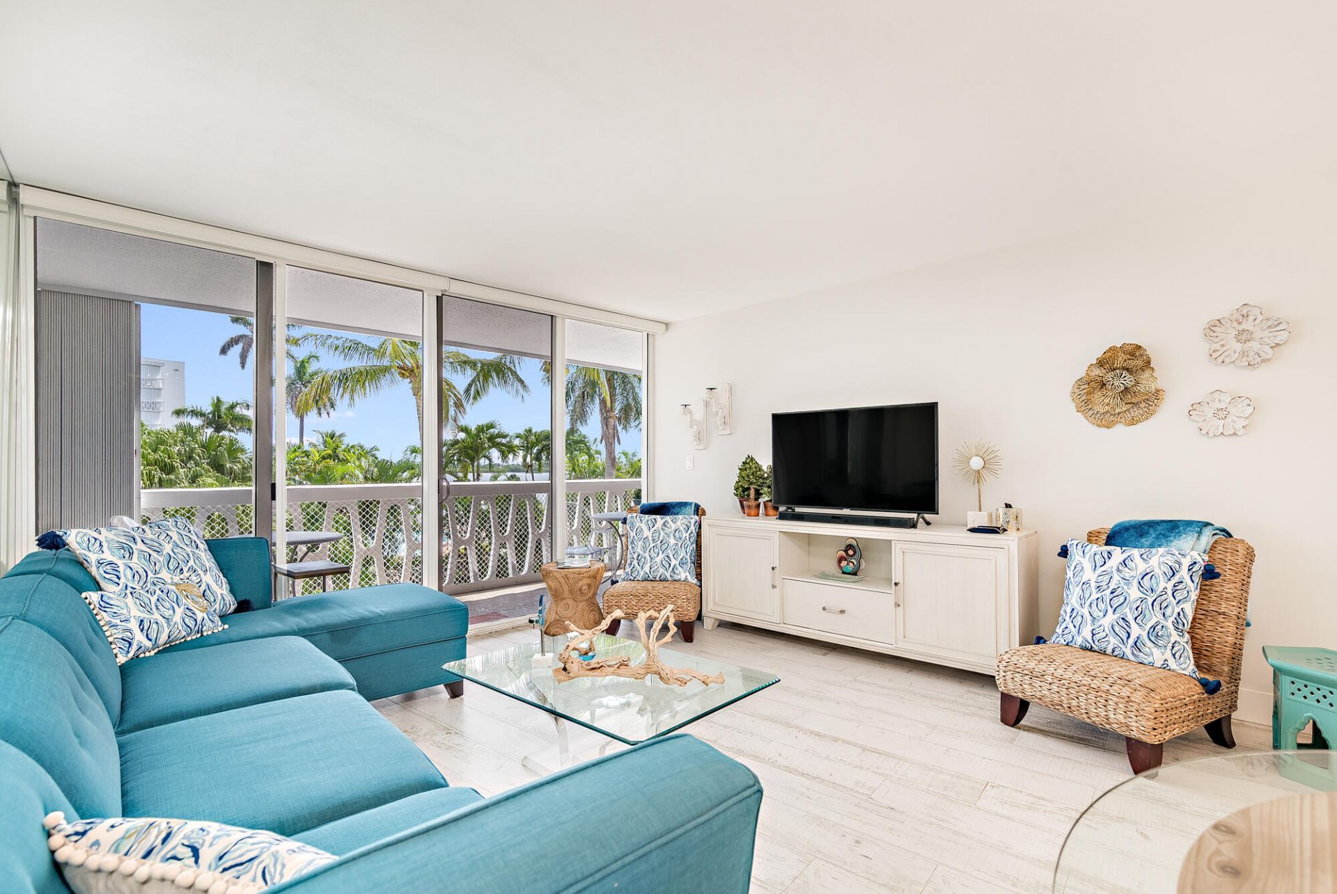 2505 S Ocean Boulevard, Unit 314, Palm Beach, FL 33480 Photo