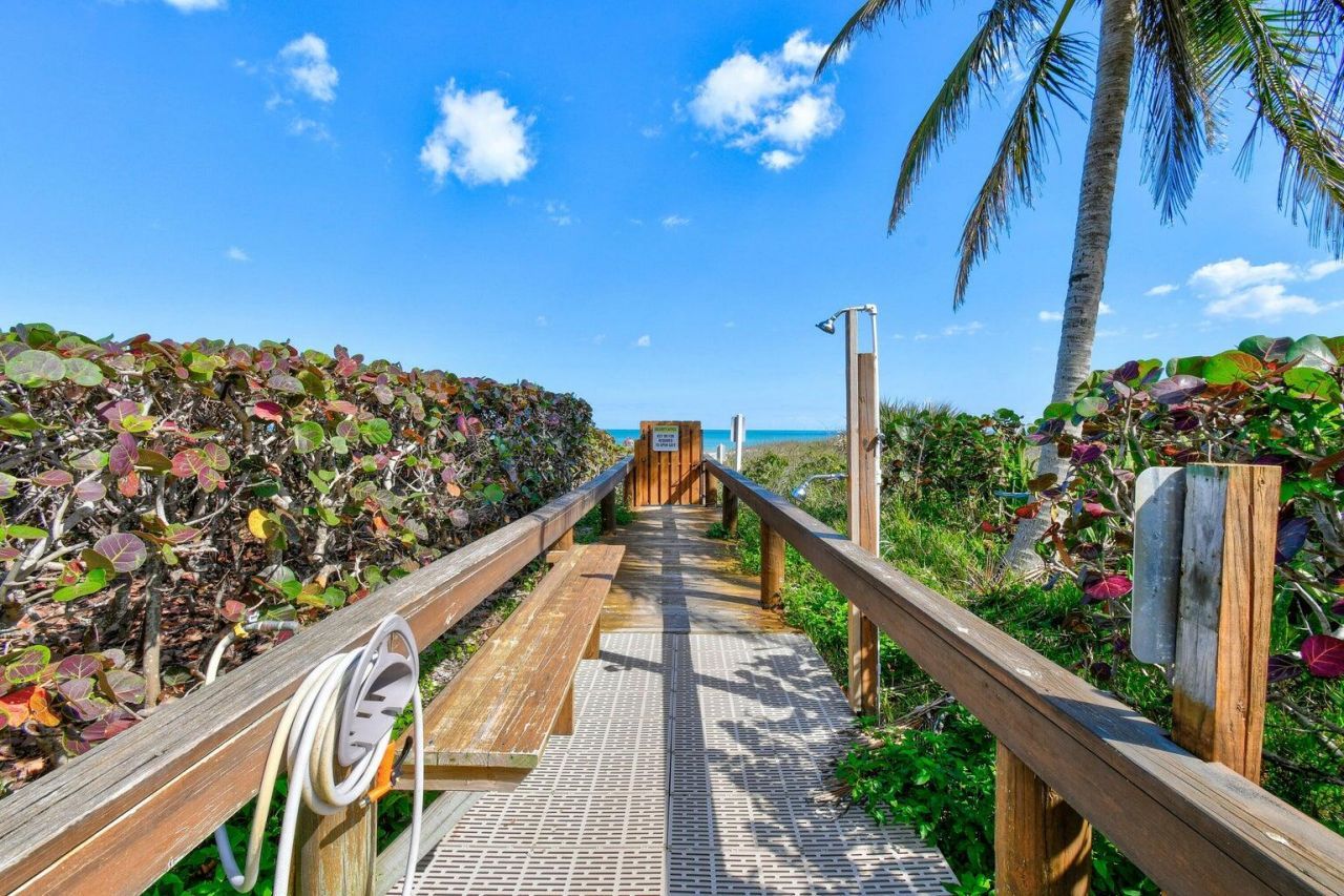 3200 N Highway A1a, Unit 209, Hutchinson Island, FL 34949 Photo