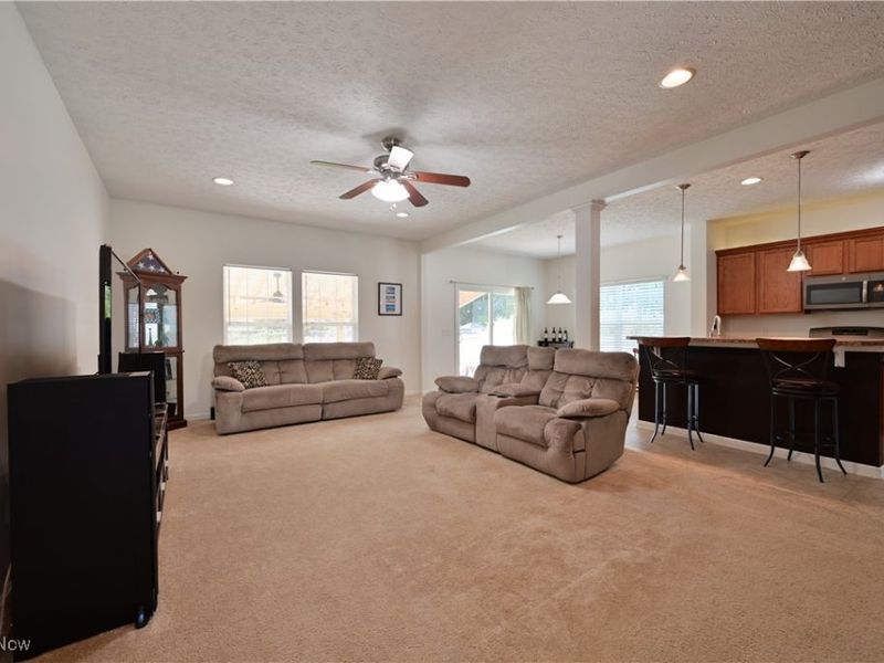 812 Bearing Court, Amherst, OH 44001 Photo 11