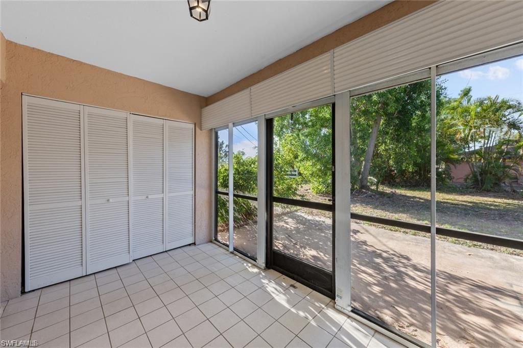 1106 SE 8th Ter, Cape Coral, FL 33990 Photo