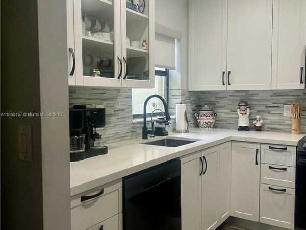 2964 S Carambola Cir S, Unit 2039, Coconut Creek, FL 33066