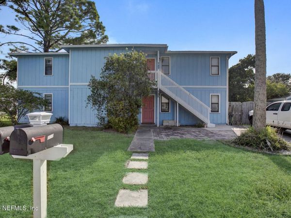 725 7TH Avenue S, Jacksonville Beach, FL 32250