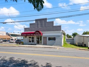 6014 New Hartford Street, Wolcott, NY 14590