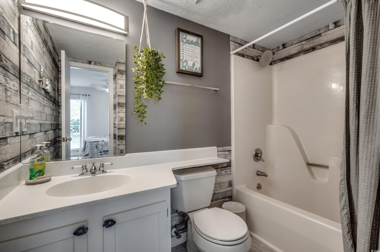 126 N Waccamaw Dr. Photo 23