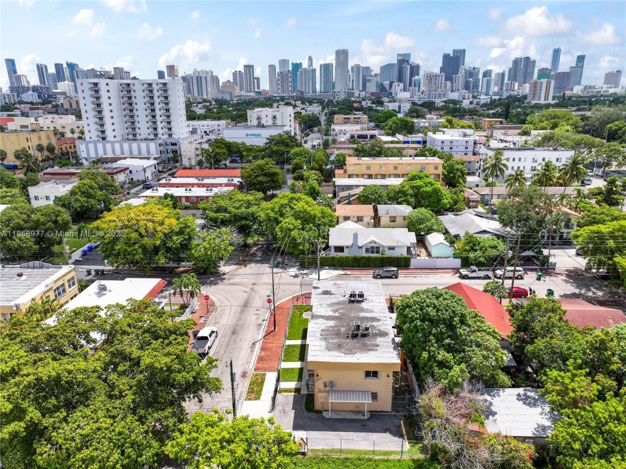 502 SW 13th Ave, Miami, FL 33135 Photo