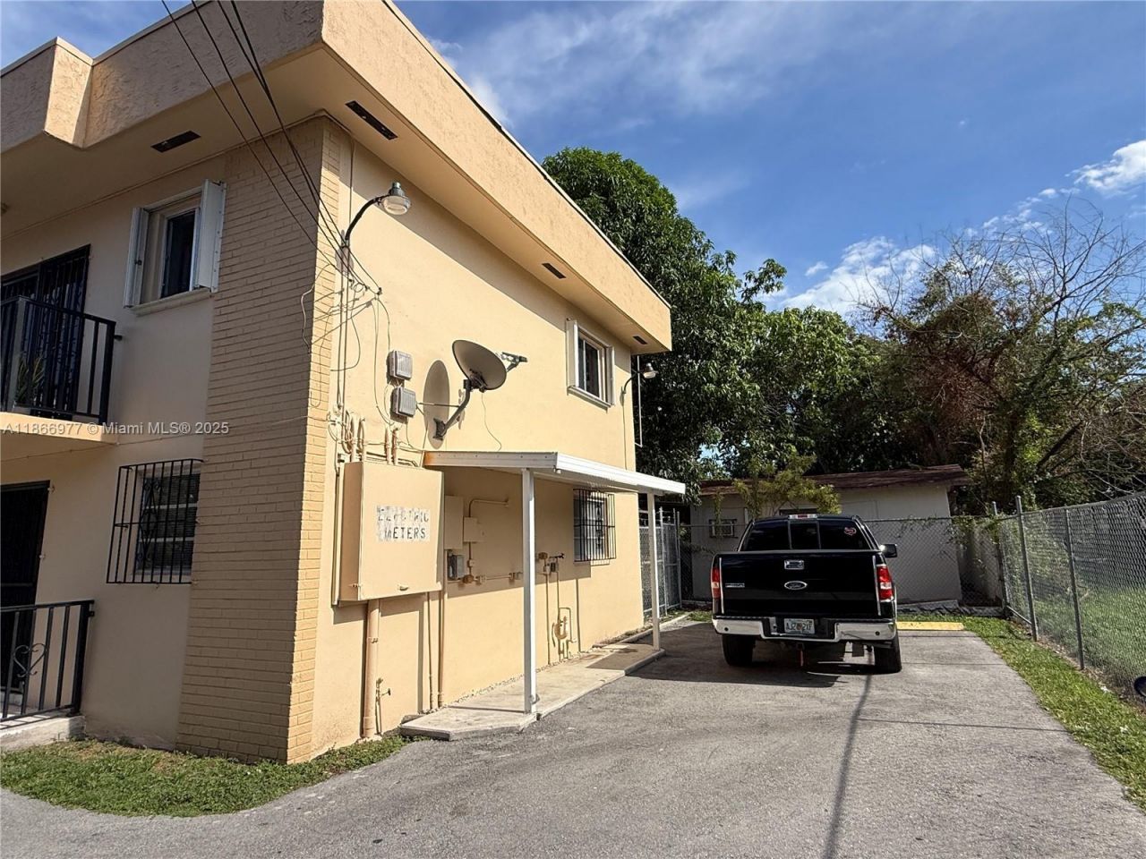 502 SW 13th Ave, Miami, FL 33135 Photo