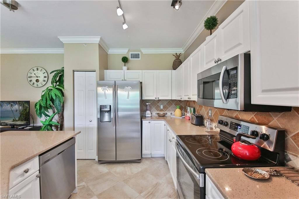 5105 Cedar Springs Dr, Unit 101, Naples, FL 34110 Photo