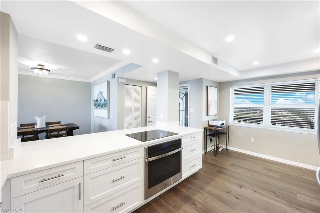 5501 Heron Point Dr, Unit 1203, Naples, FL 34108 Photo