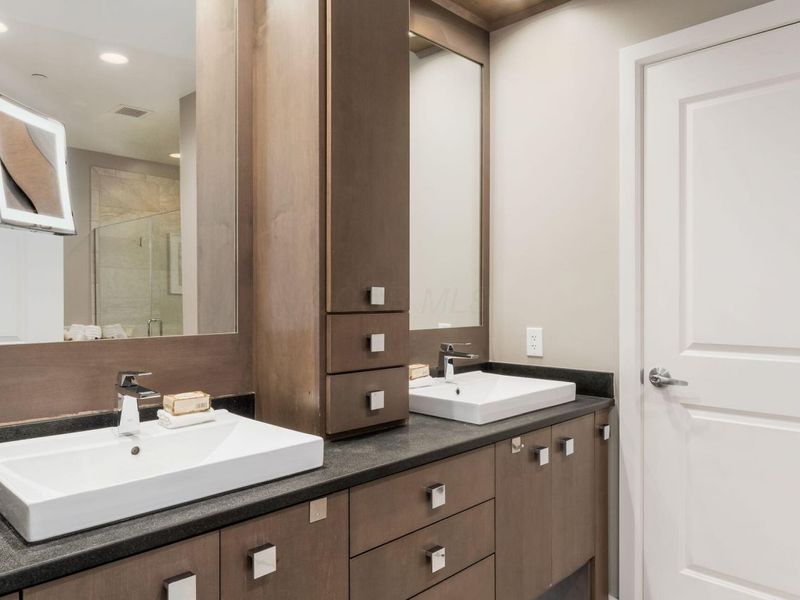 300 W Spring Street, Unit 303, Columbus, OH 43215 Photo 27