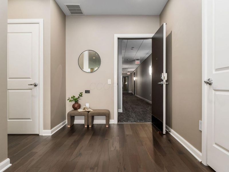 300 W Spring Street, Unit 303, Columbus, OH 43215 Photo 9