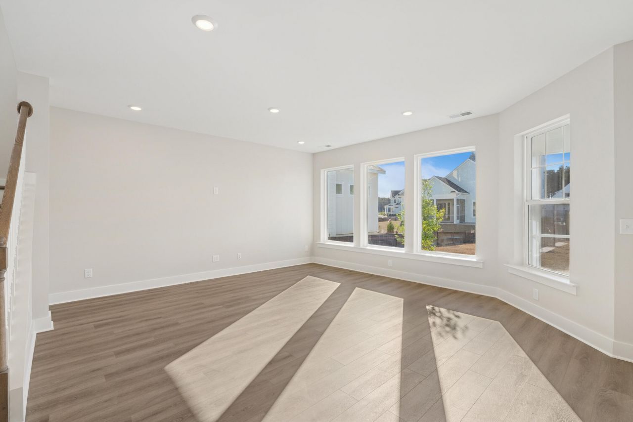 718 Twinflower Lane Photo 14