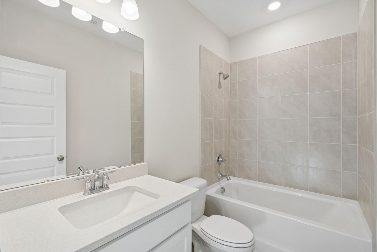 718 Twinflower Lane Photo 32