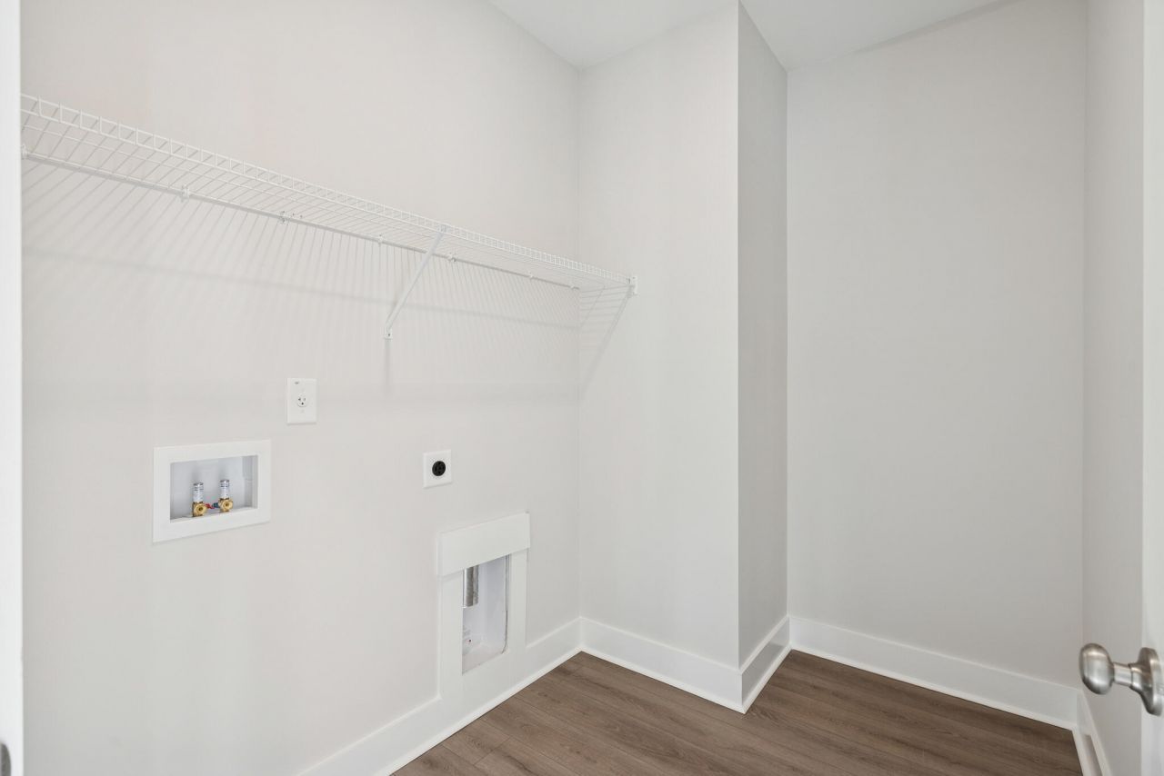 718 Twinflower Lane Photo 35