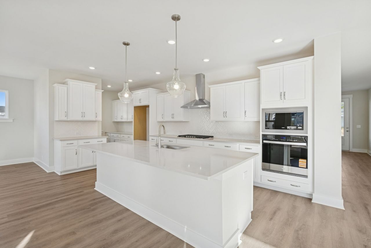 718 Twinflower Lane Photo 5