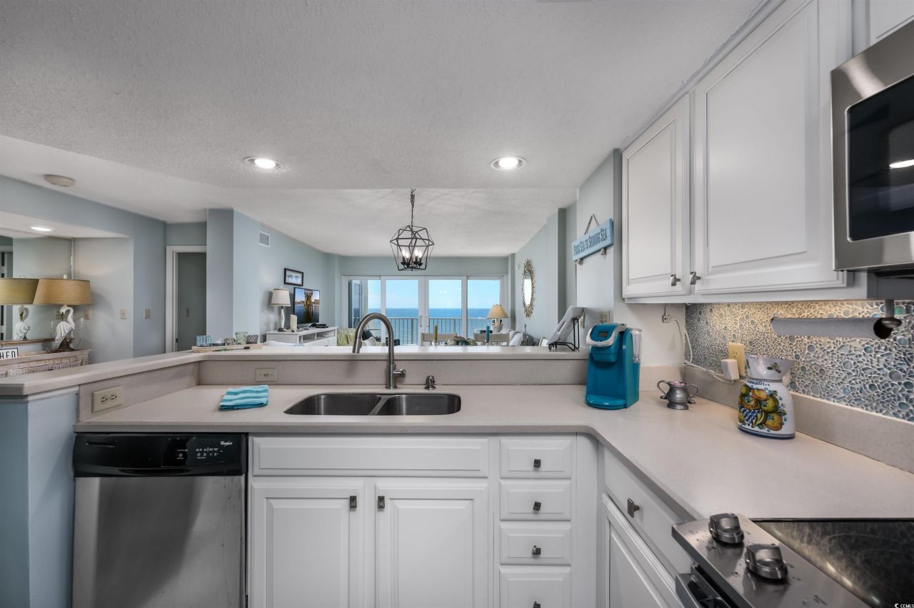 5806 N Ocean Blvd. N Photo 8