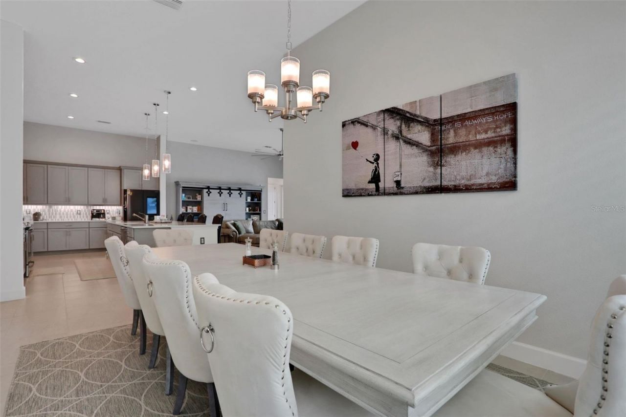 402 Aquamarine Way, Daytona Beach, FL 32124 Photo