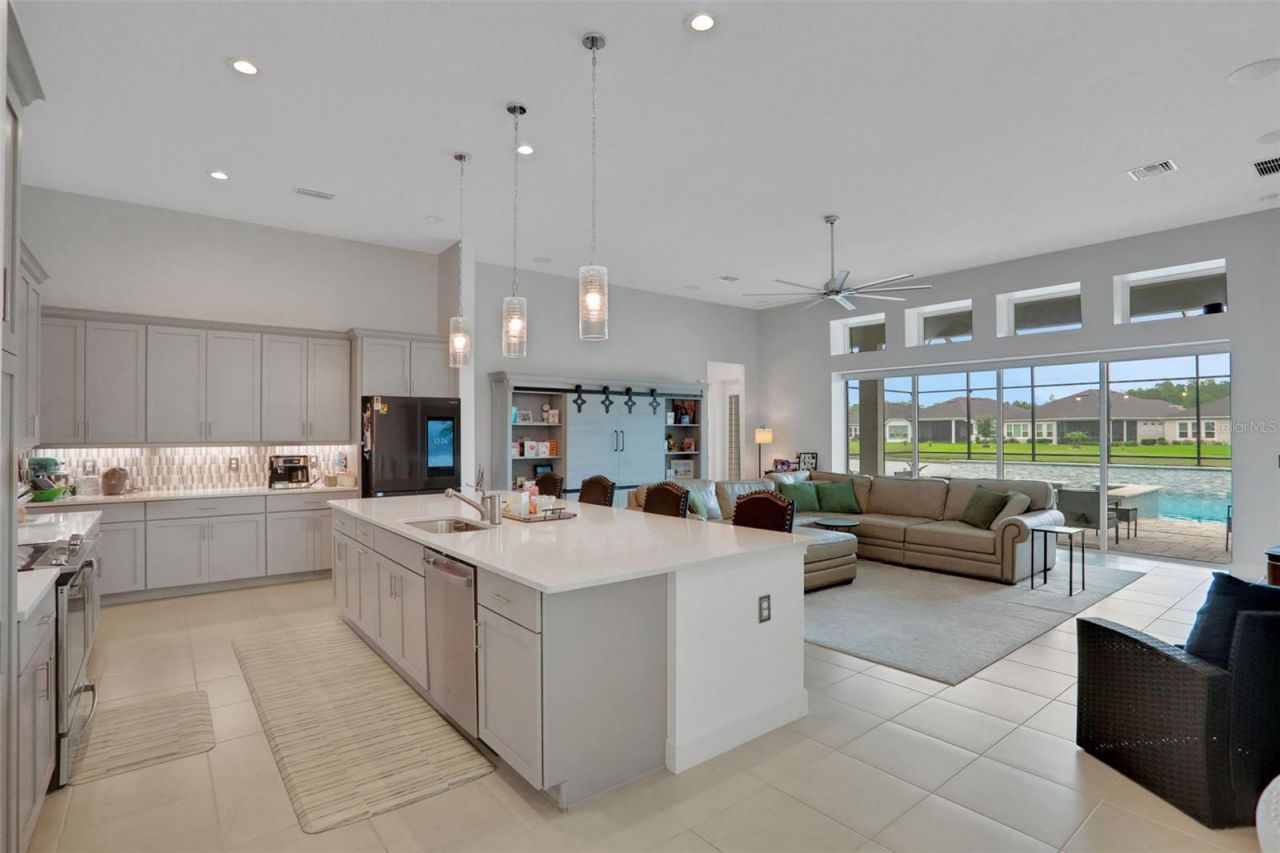 402 Aquamarine Way, Daytona Beach, FL 32124 Photo