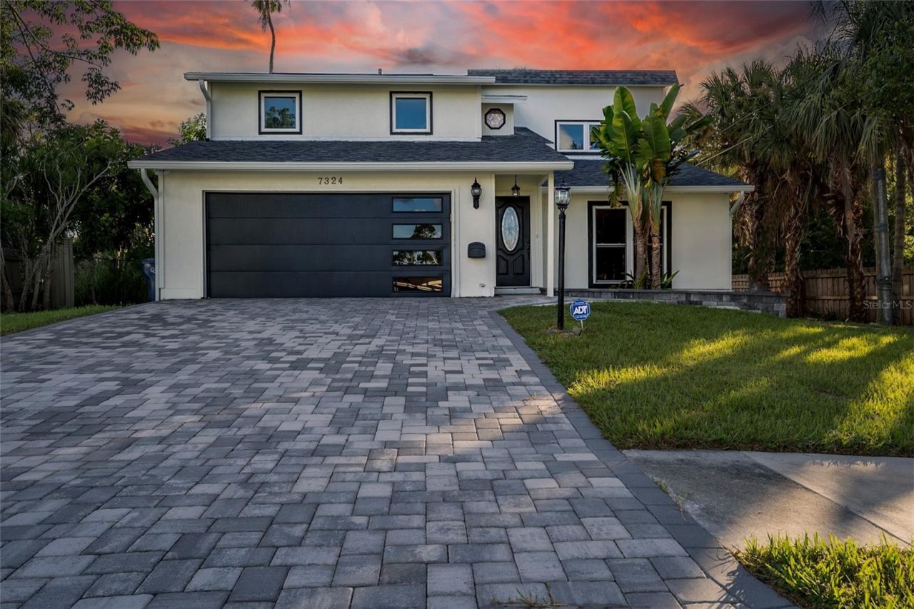 7324 Phillips Street, Sarasota, FL 34243 Photo