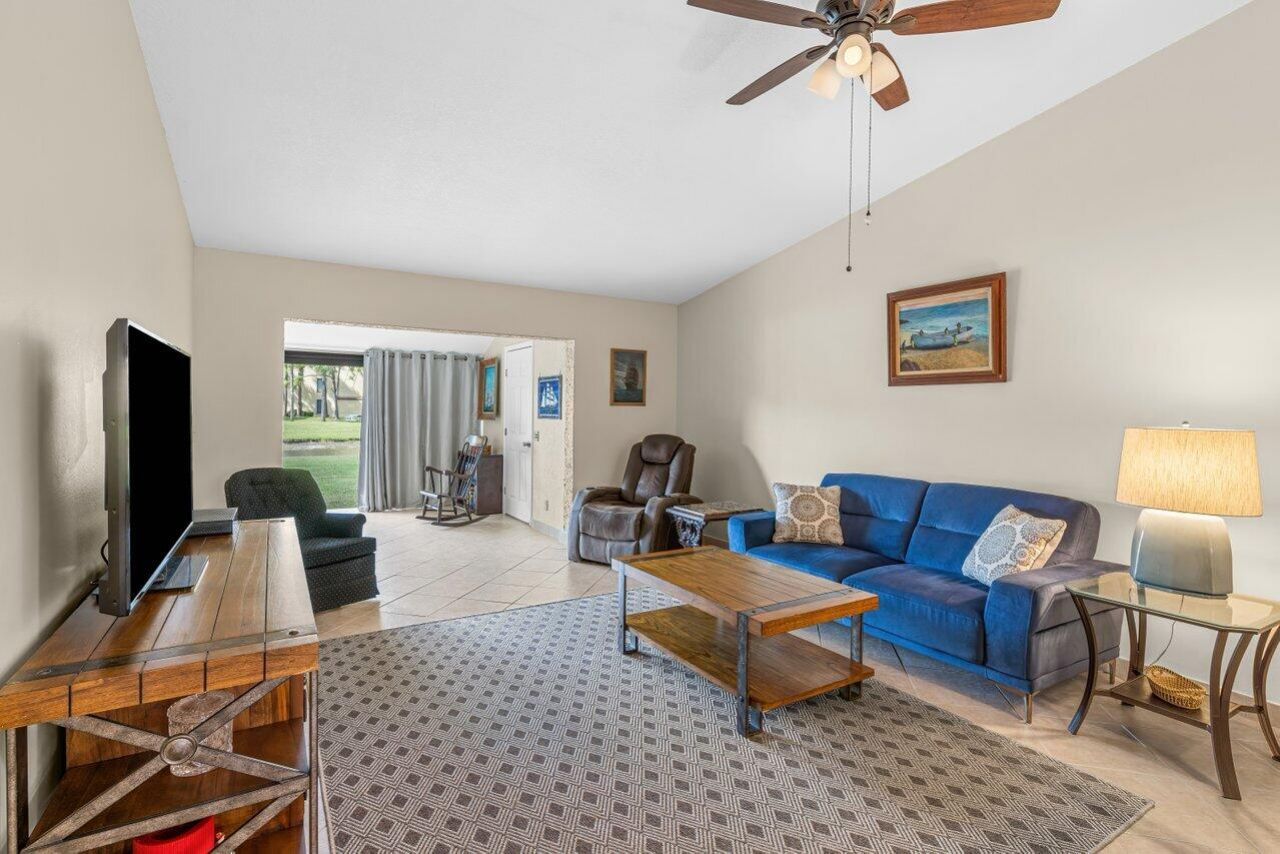 816 Sky Pine Way, Unit G, Greenacres, FL 33415 Photo