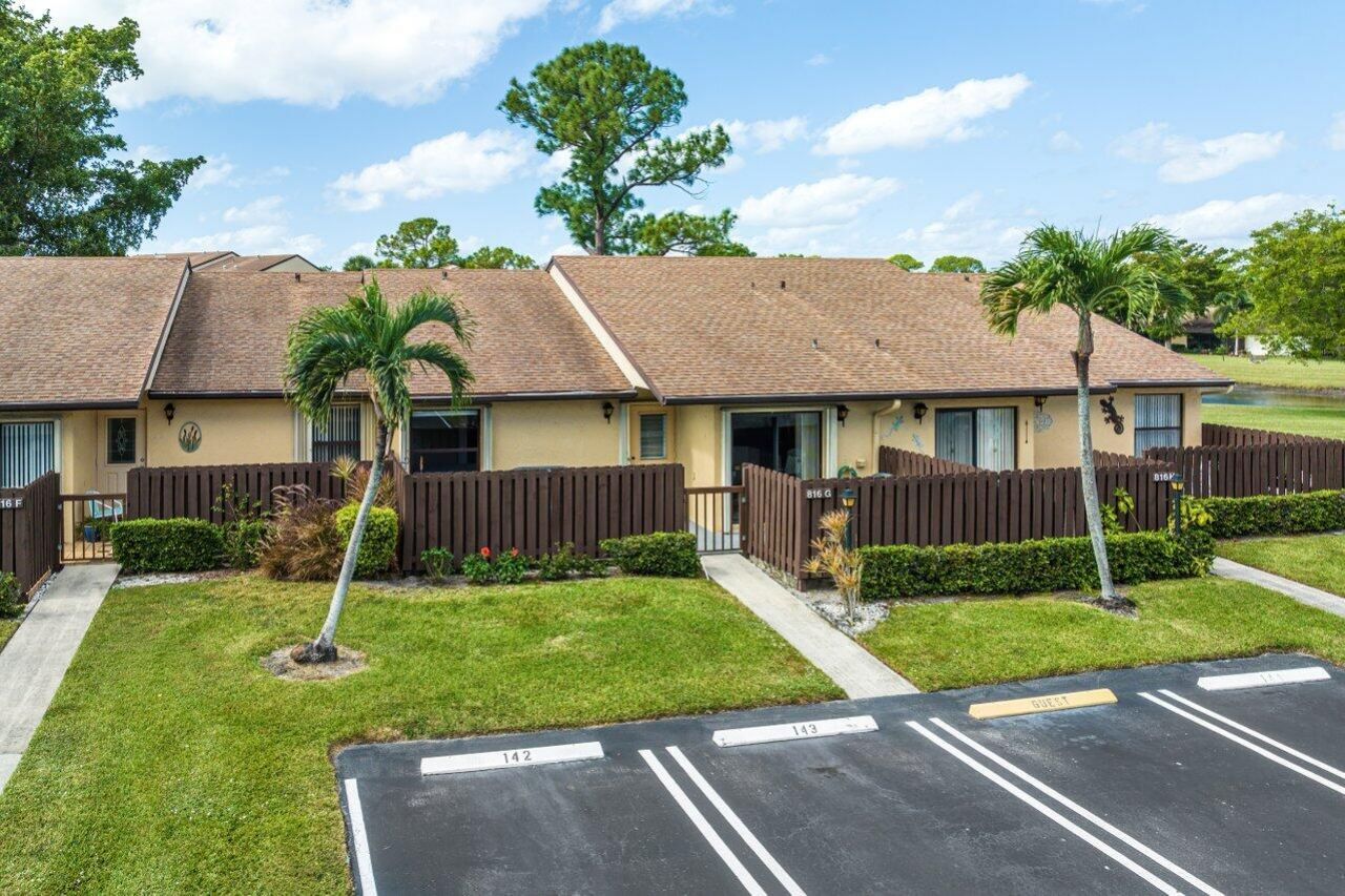 816 Sky Pine Way, Unit G, Greenacres, FL 33415 Photo