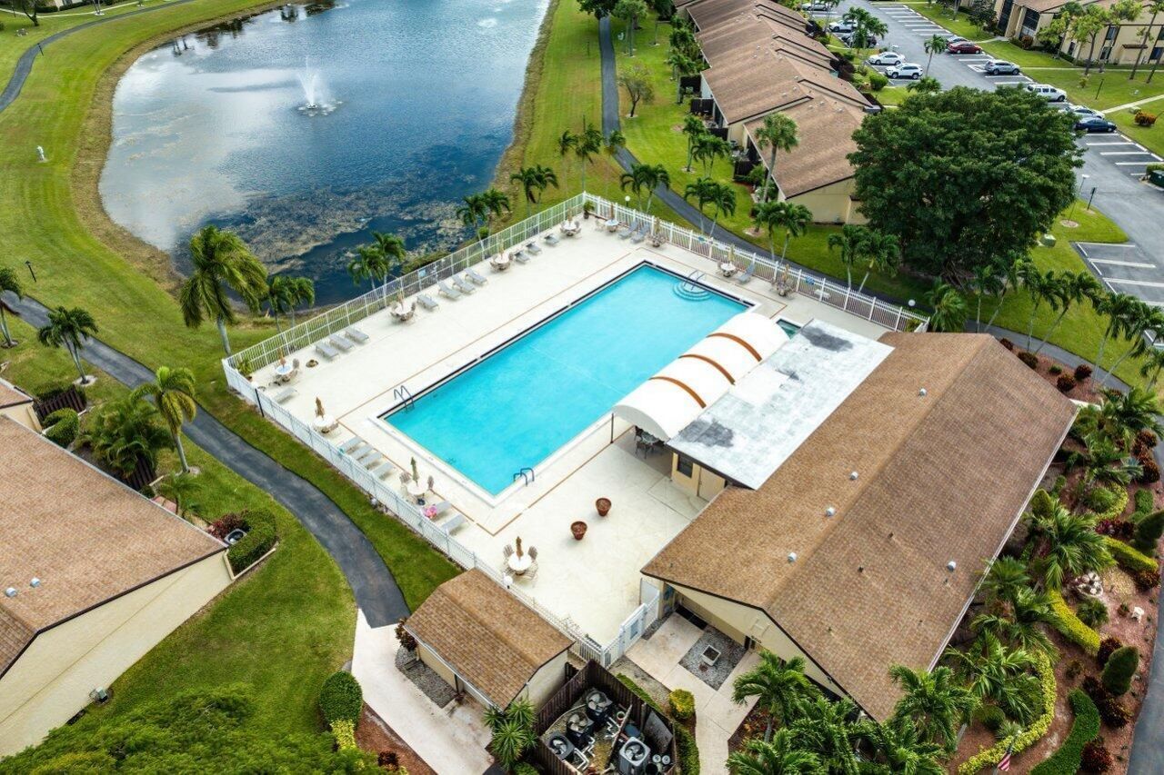 816 Sky Pine Way, Unit G, Greenacres, FL 33415 Photo