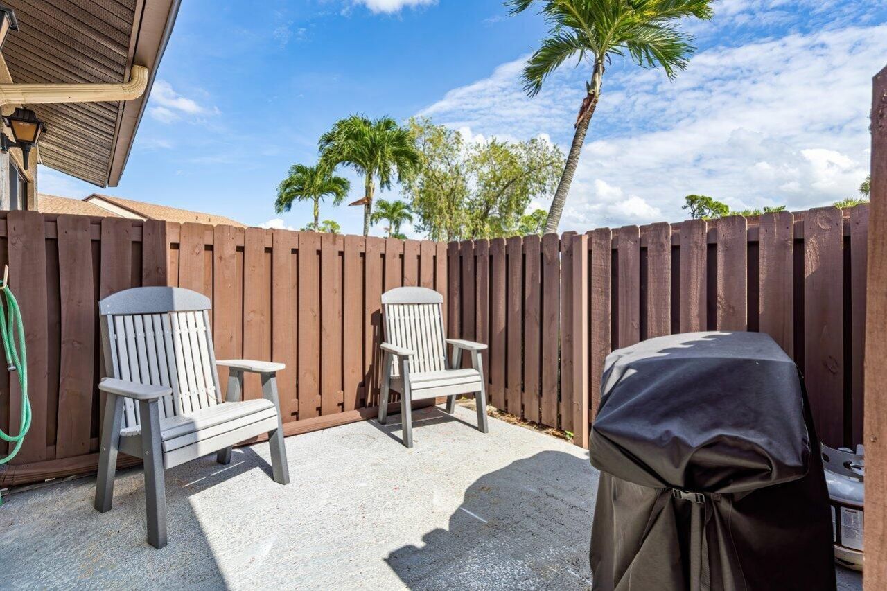 816 Sky Pine Way, Unit G, Greenacres, FL 33415 Photo