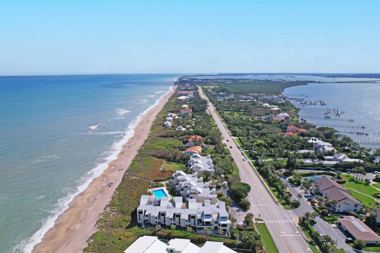 2051 NE Ocean Boulevard, Unit A21, Stuart, FL 34996 Photo