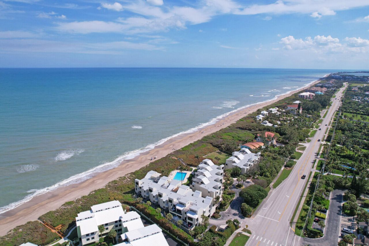 2051 NE Ocean Boulevard, Unit A21, Stuart, FL 34996 Photo
