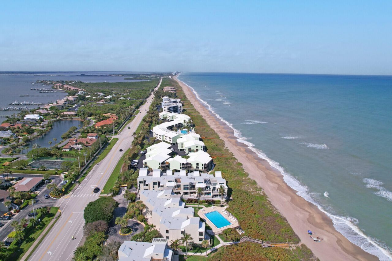 2051 NE Ocean Boulevard, Unit A21, Stuart, FL 34996 Photo