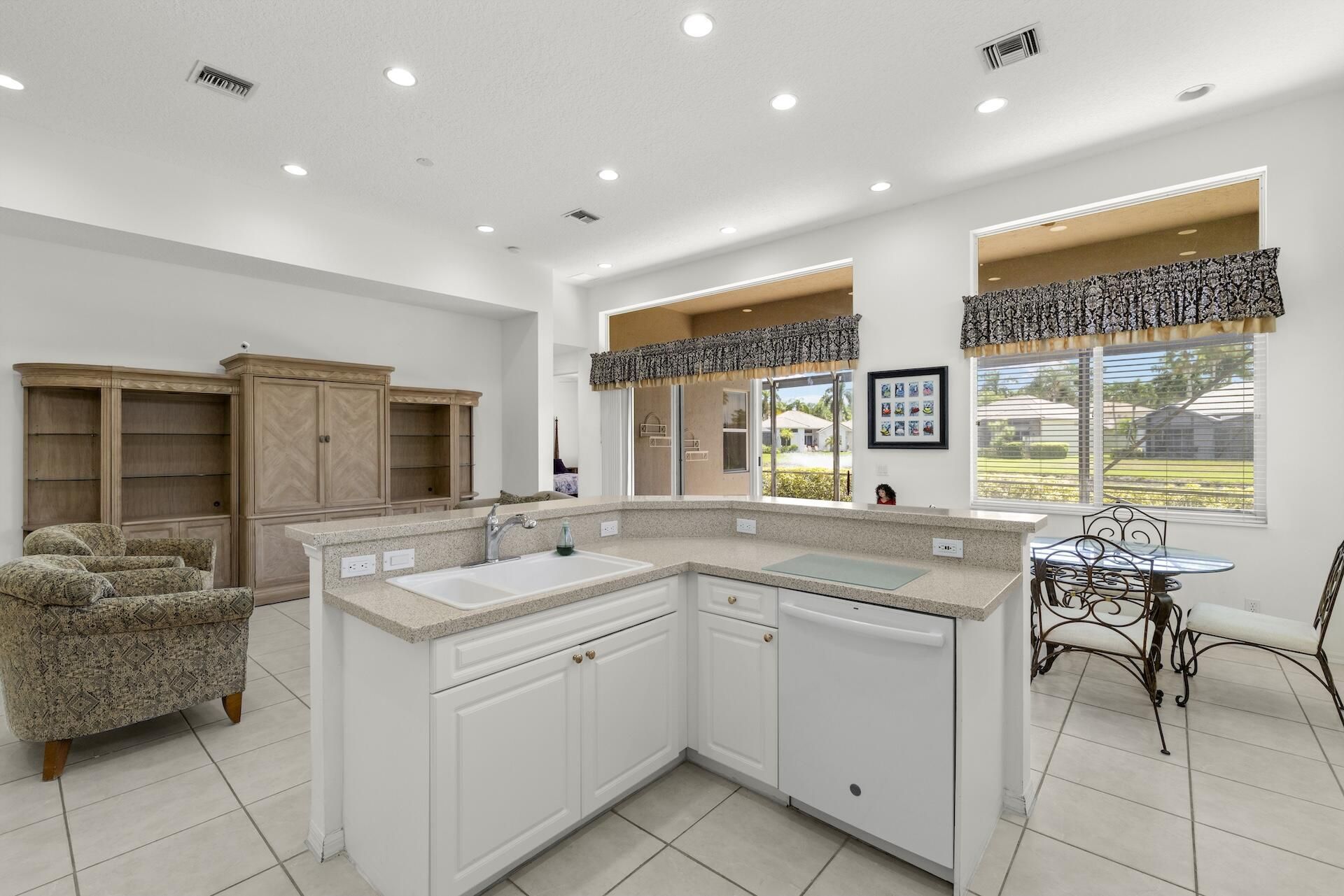 10910 Grande Boulevard W, West Palm Beach, FL 33412 Photo