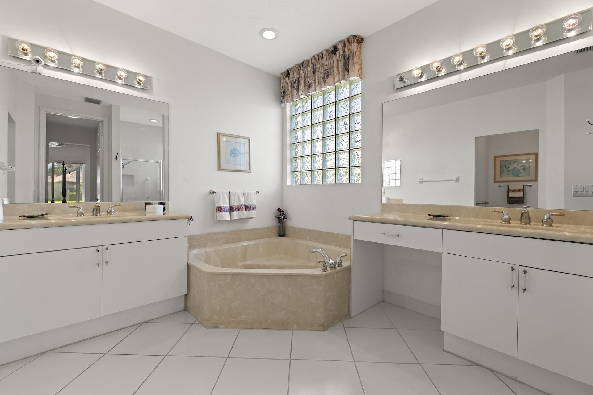 10910 Grande Boulevard W, West Palm Beach, FL 33412 Photo