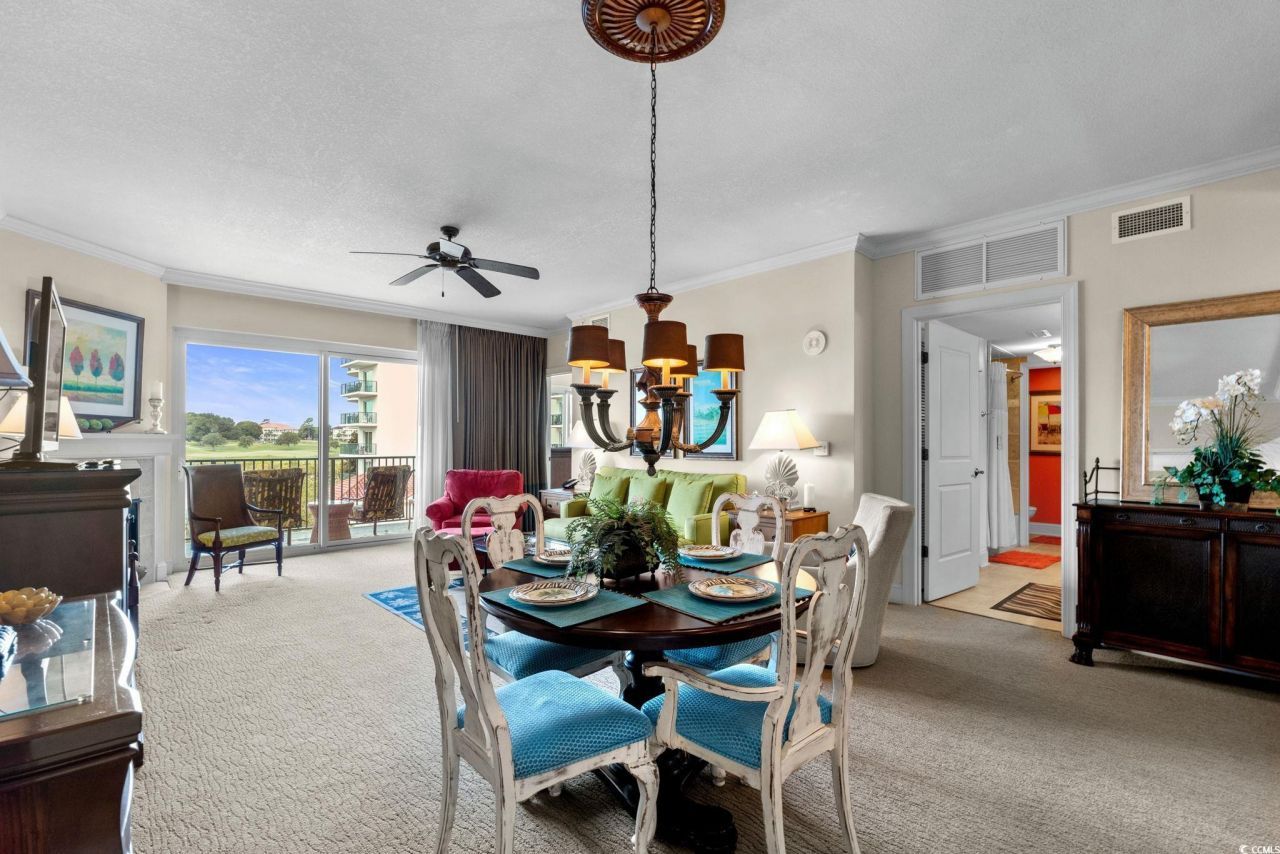 8121 Amalfi Pl. Photo 10