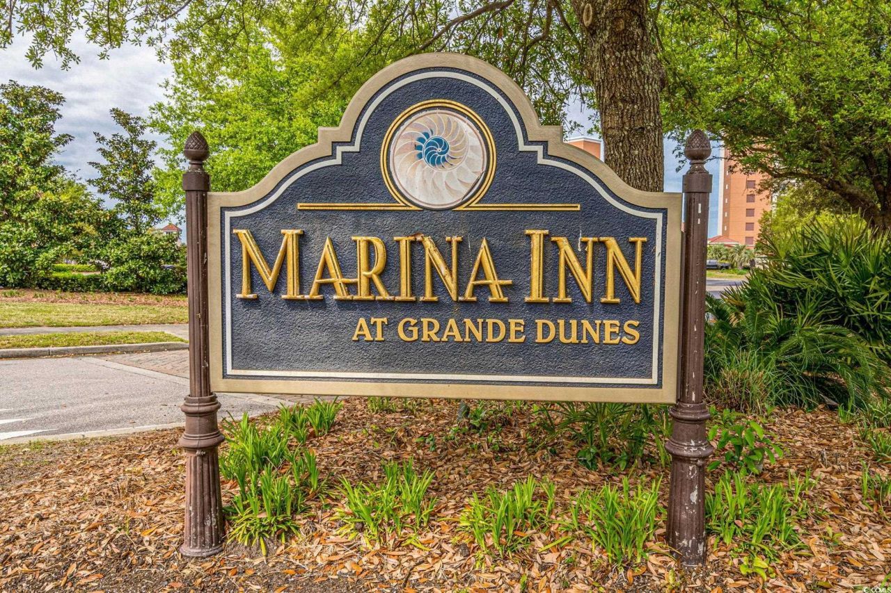 8121 Amalfi Pl. Photo 36