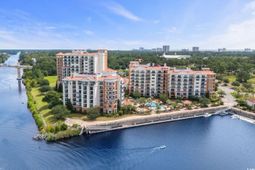 8121 Amalfi Pl. photo 4