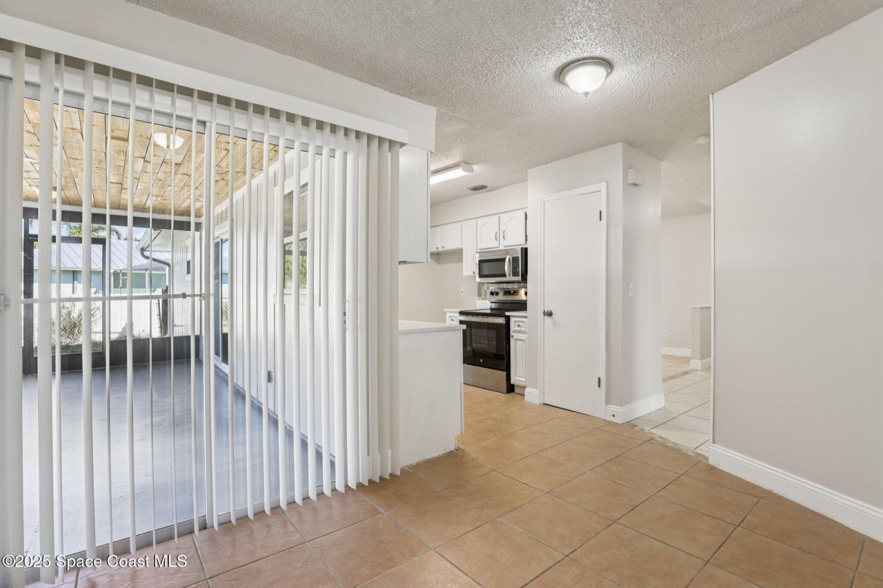 493 Quarry Lane, Sebastian, FL 32958 Photo