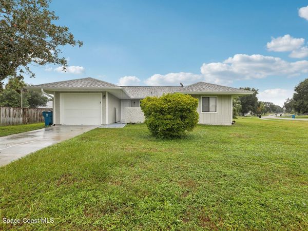 2197 Paoli Drive NE, Palm Bay, FL 32907