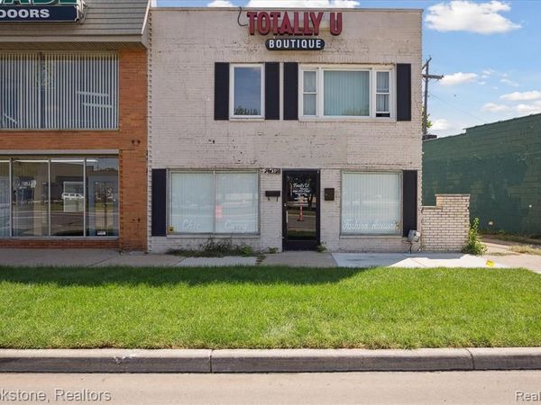 24450 Gratiot Avenue, Eastpointe, MI 48021