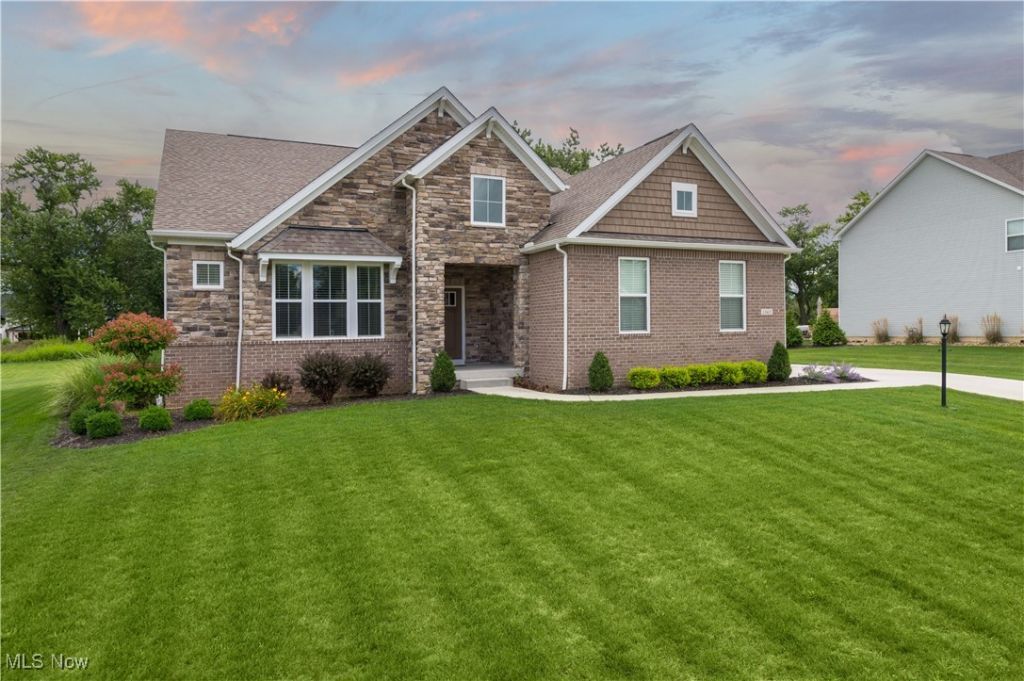 1343 Skyland Falls Boulevard, Hinckley, OH 44233 Main Photo