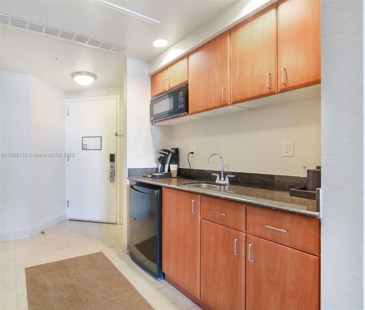 18001 Collins Ave, Unit 2910, Sunny Isles Beach, FL 33160 Photo