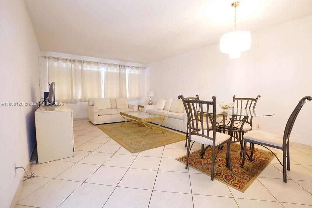215 SE 3rd Ave, Unit 401D, Hallandale Beach, FL 33009 Photo