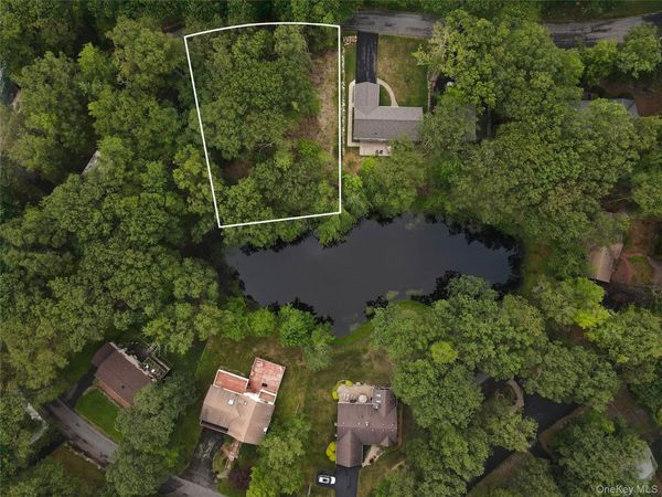 32 Pond Lane, Rock Hill, NY 12775