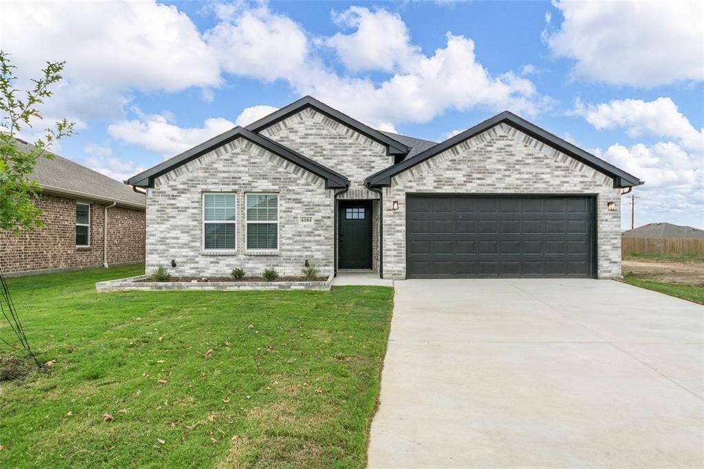 6104 Kayla Lane, Greenville, TX 75402 Main Photo