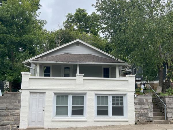 1209 S Lincoln Street, Bloomington, IN 47401