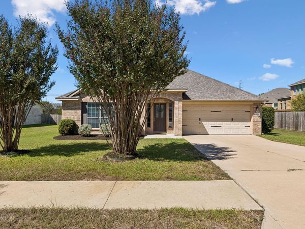 1703 Oakland DR, Cedar Park, TX 78613