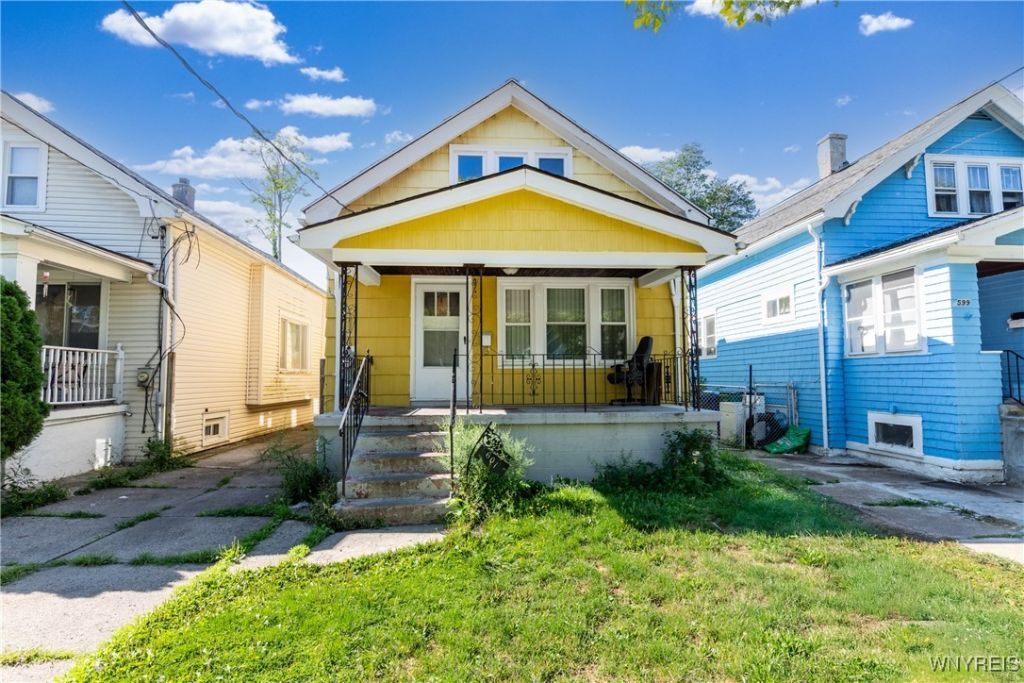 601 Lasalle Avenue, Buffalo, NY 14215 Main Photo